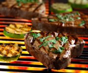 DARNES DE THON GRILL&Eacute;ES AU CORIANDRE ET BASILIC